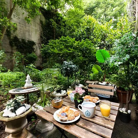 Apartment Un Coin De Paradis Avec Jardin A Montmartre